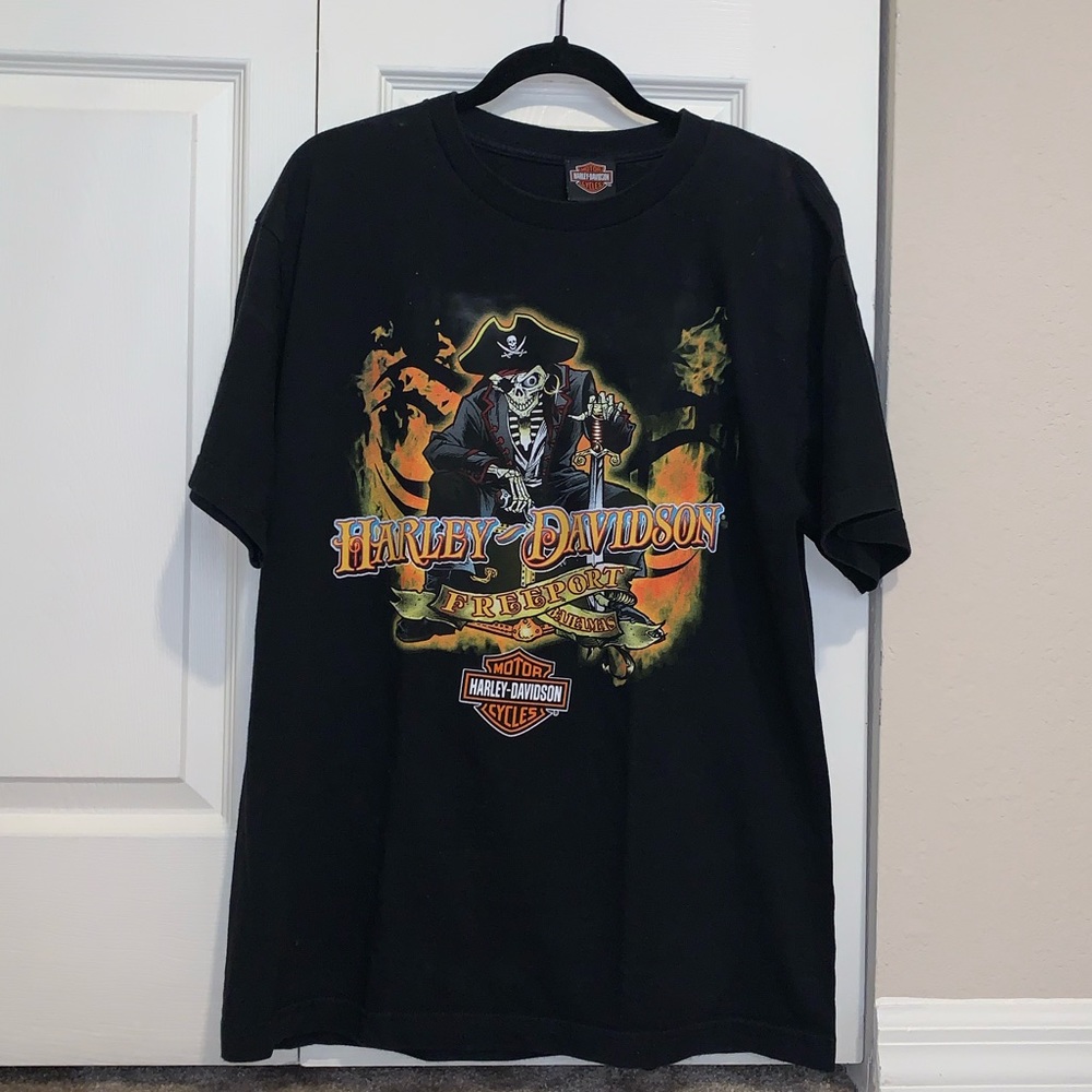 Harley-Davidson vintage oversized T-shirt. men’s large. great condition.